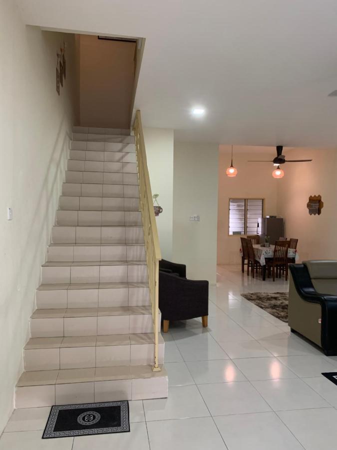 Zillqayyim Homestay Seri Iskandar Extérieur photo
