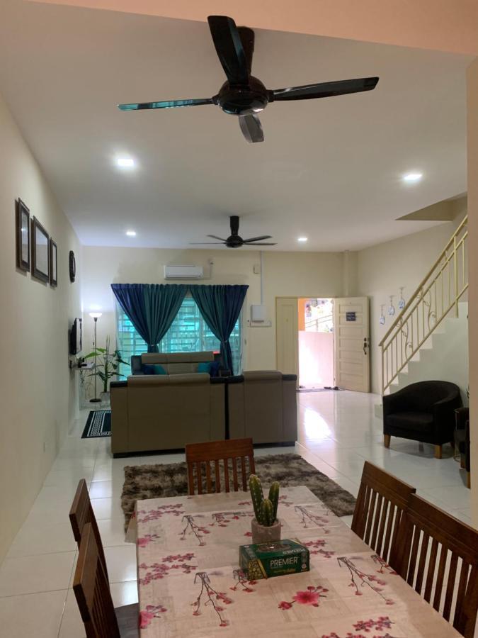 Zillqayyim Homestay Seri Iskandar Extérieur photo
